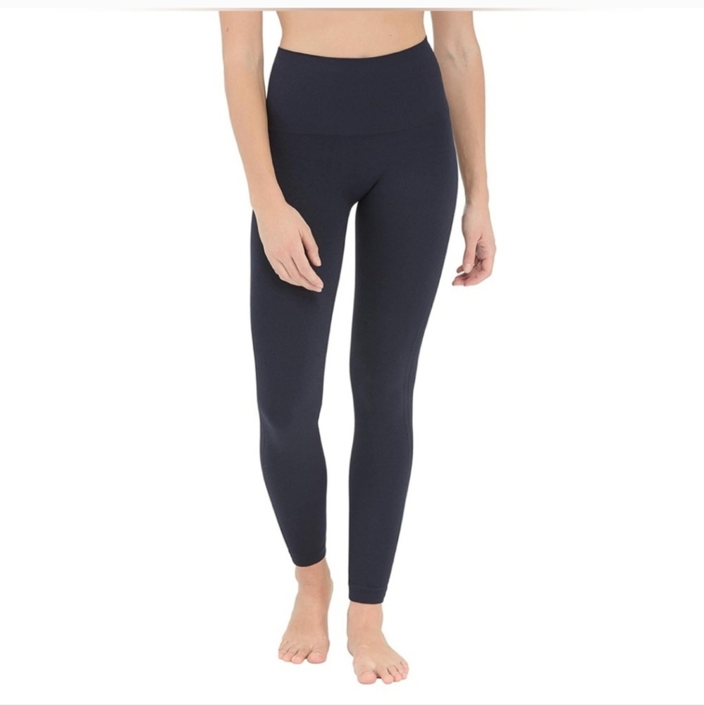 Spanx Seamless Lightweight Slimming Compression C… - image 2